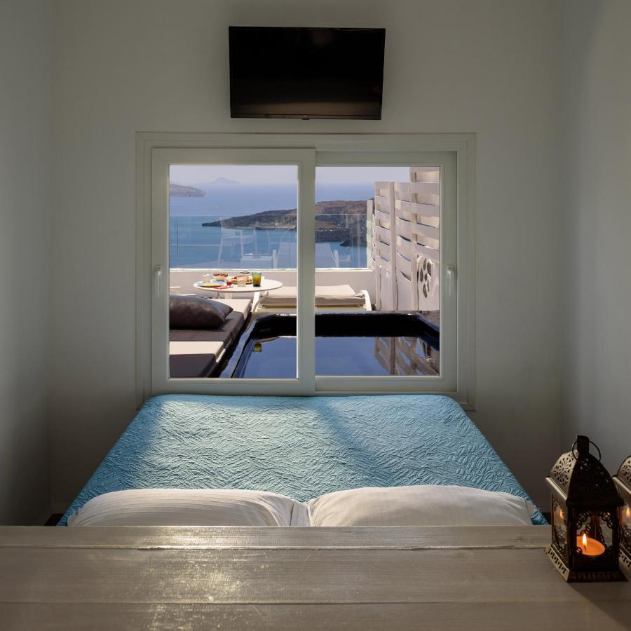 Fira Deep Blue Suites Luaran gambar
