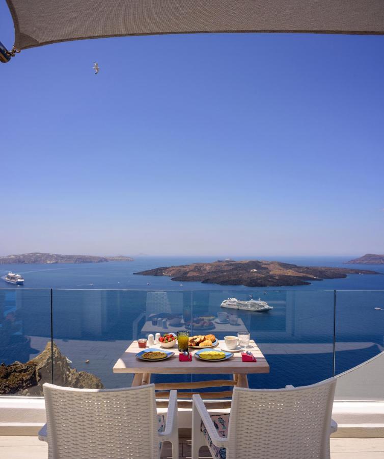 Fira Deep Blue Suites Luaran gambar