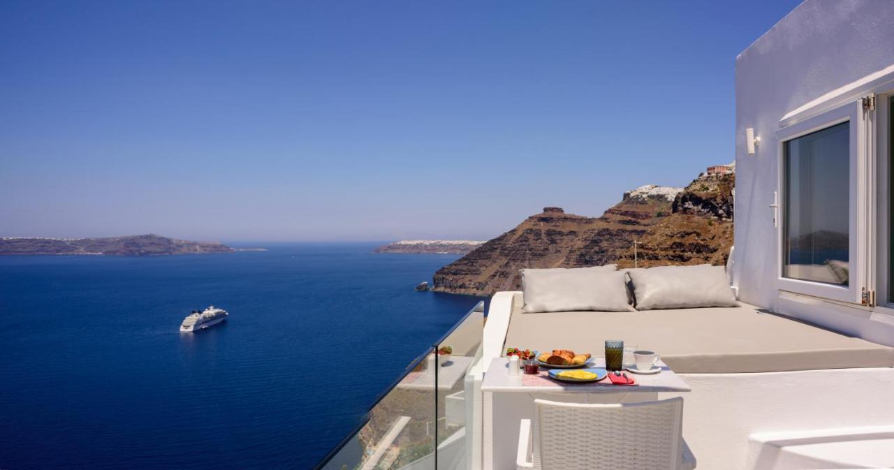 Fira Deep Blue Suites Luaran gambar