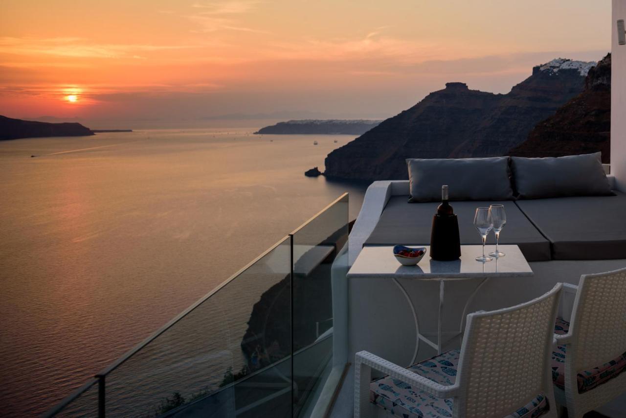 Fira Deep Blue Suites Luaran gambar